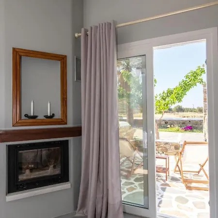 θἔρως Agios Sostis (Tinos)