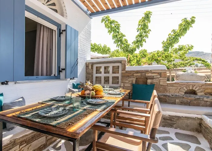 θἔρως Agios Sostis (Tinos)