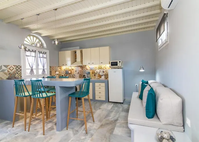 θἔρως * Ayios Sostis