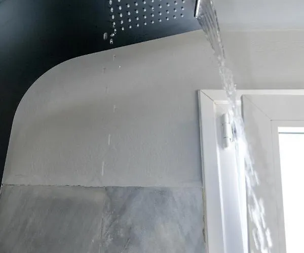 θἔρως * Ayios Sostis