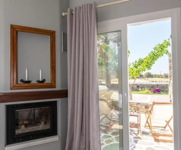 θἔρως Agios Sostis (Tinos)