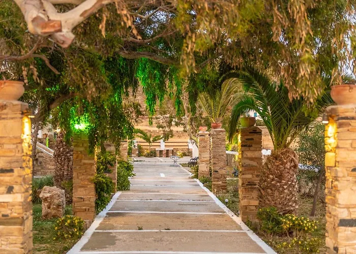 アパート θἔρως